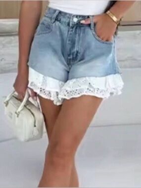 Denim Light Wash Eyelet Ruffle White Trim Shorts NWOT Size Small
